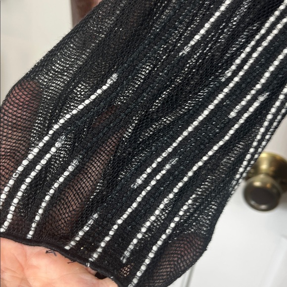 Per se by Carlisle black and white long sleeved thin blazer size 12. 52% linen - Picture 3 of 7